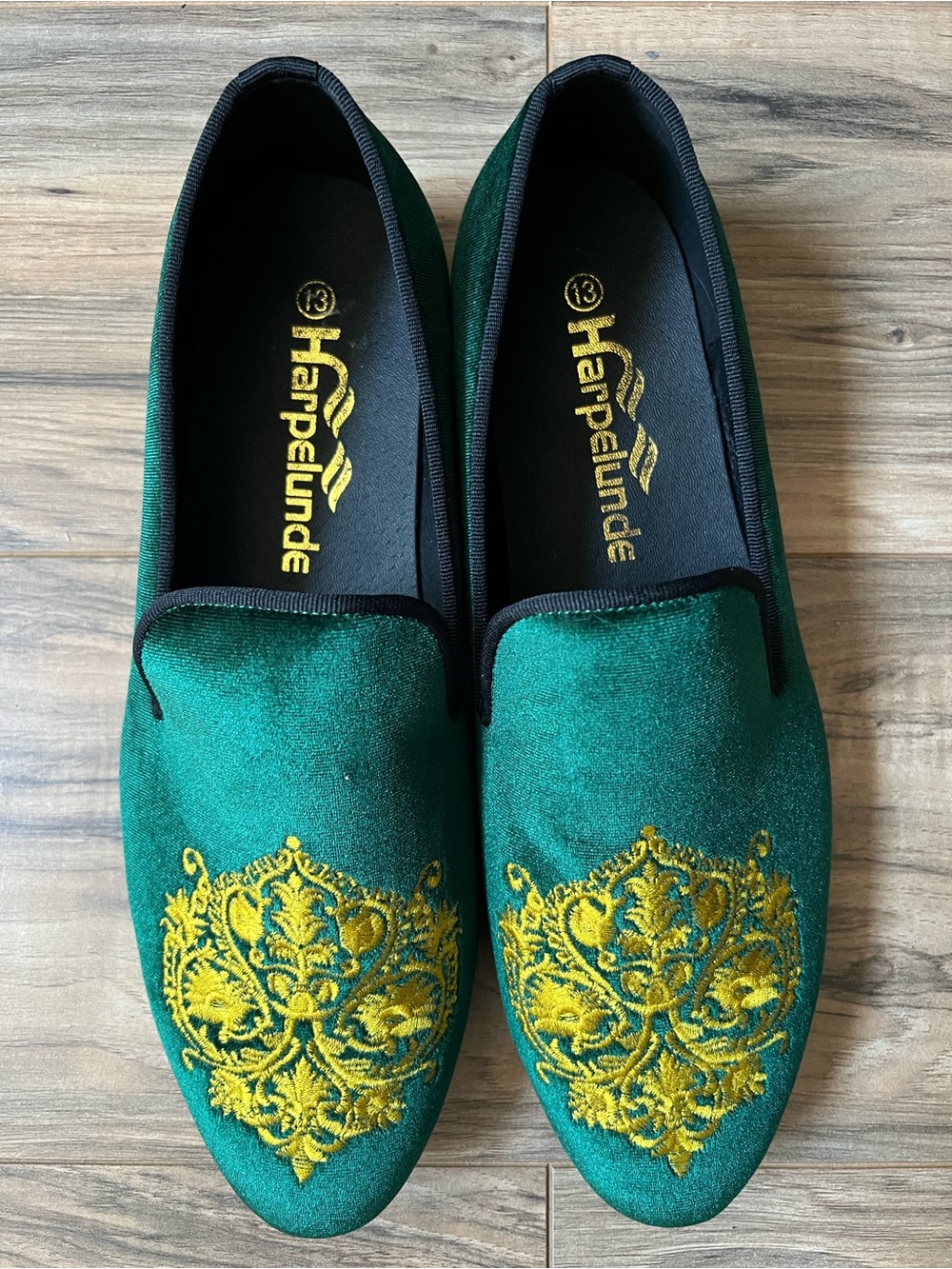 Men's Harpelunde Emerald Green Velvet Slip-On Loafers